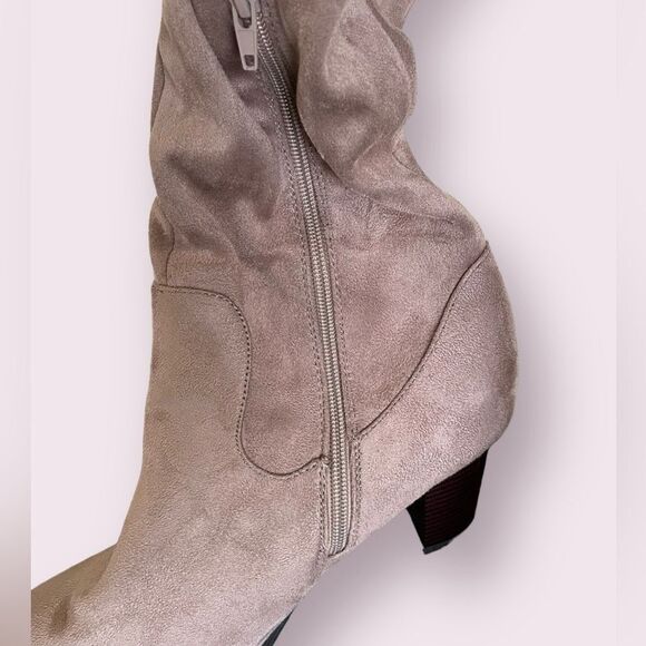 Qupid Thigh High Suede Boots - Picture 8 of 10